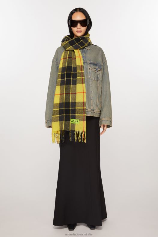 Check fringe scarf Yellow/Black Acne Studios R66LJ871 Accessories