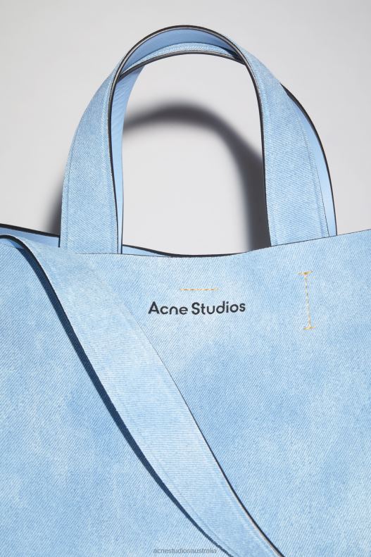 Musubi midi tote Light Blue Acne Studios R66LJ764 Accessories